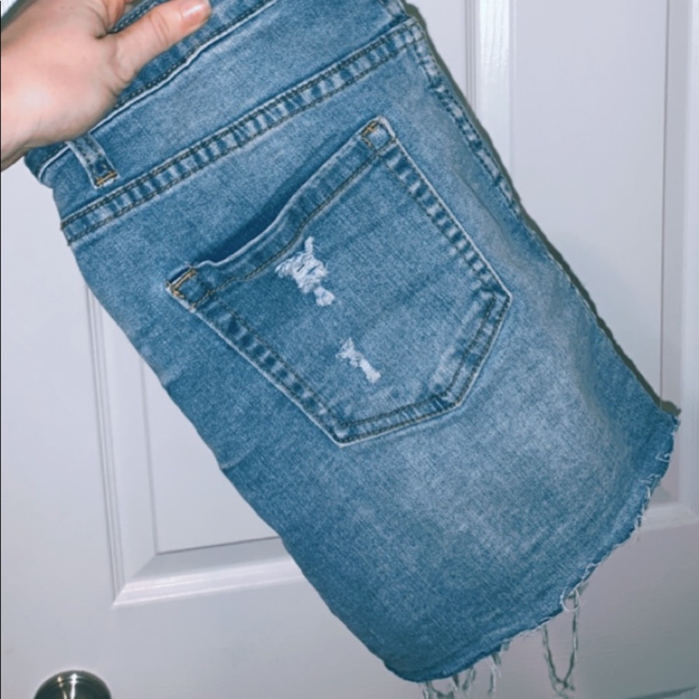 SOLD ❌ Denim Skirt🤍 - Picture 7 of 8